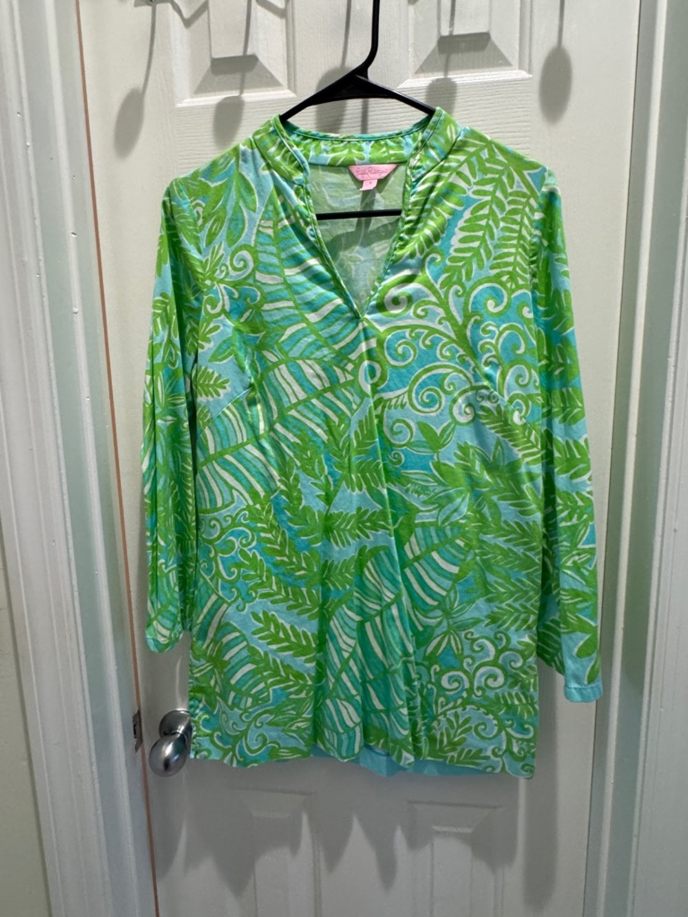 Lilly Pulitzer Green and Aqua Leaf-Print Tunic Top